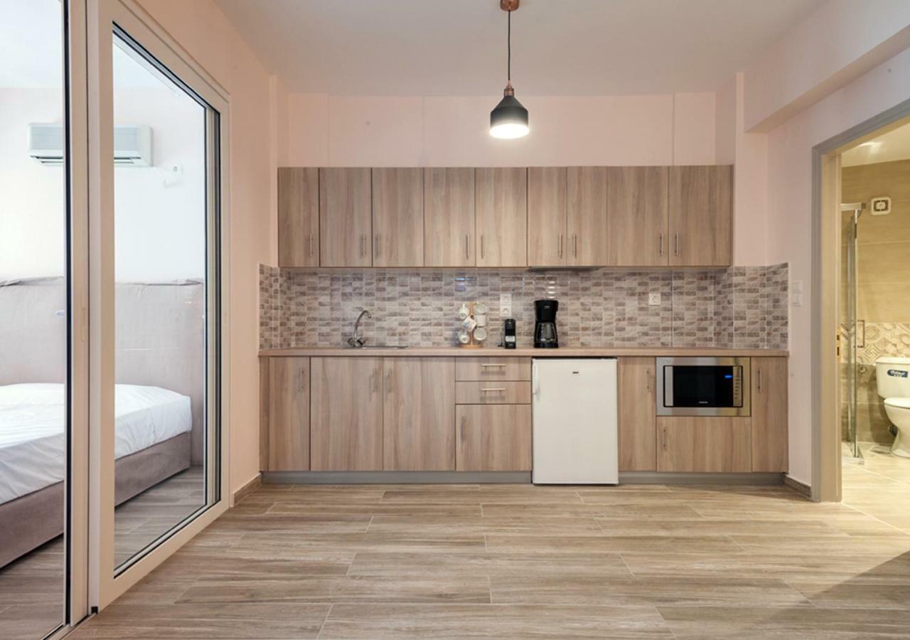 Aparthotel Iliovasilema à Plati  Extérieur photo