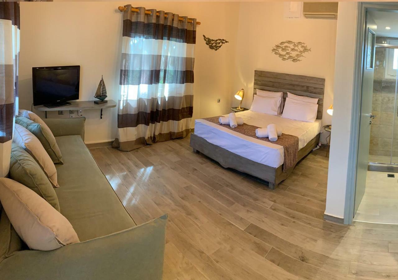 Aparthotel Iliovasilema à Plati  Extérieur photo