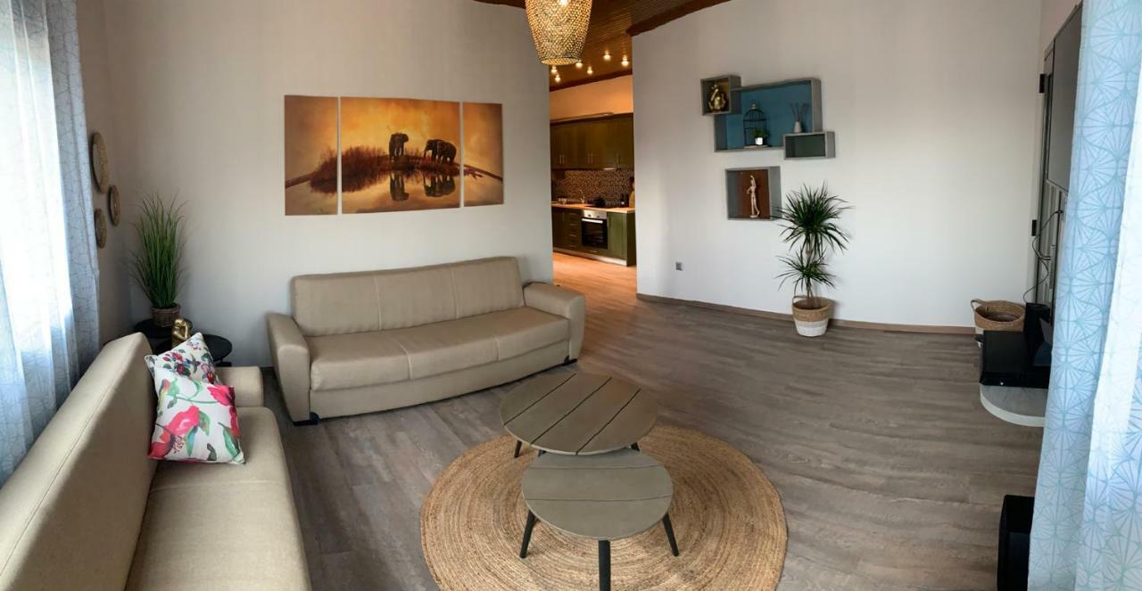 Aparthotel Iliovasilema à Plati  Extérieur photo