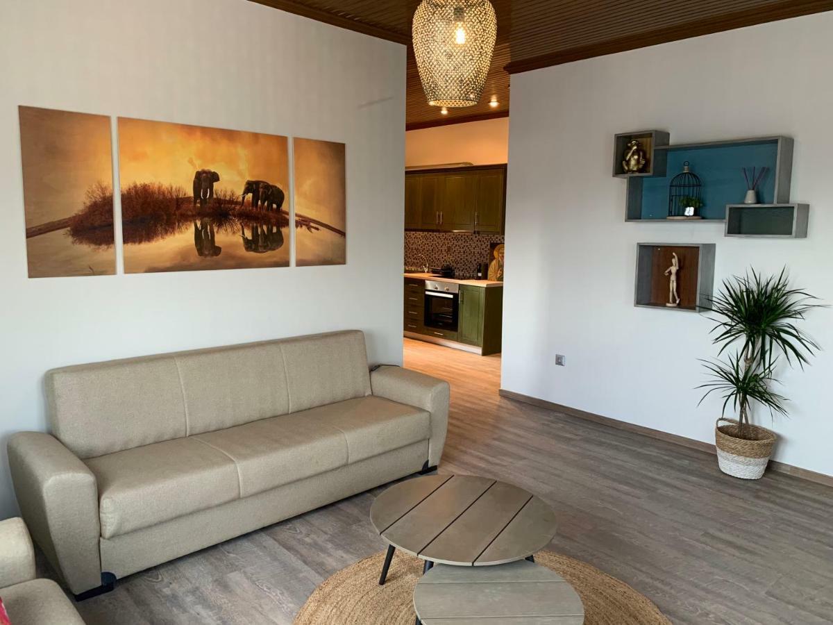 Aparthotel Iliovasilema à Plati  Extérieur photo