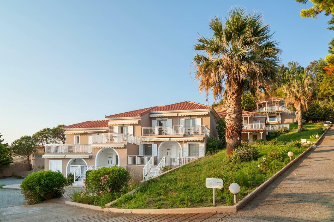 Aparthotel Iliovasilema à Plati  Extérieur photo