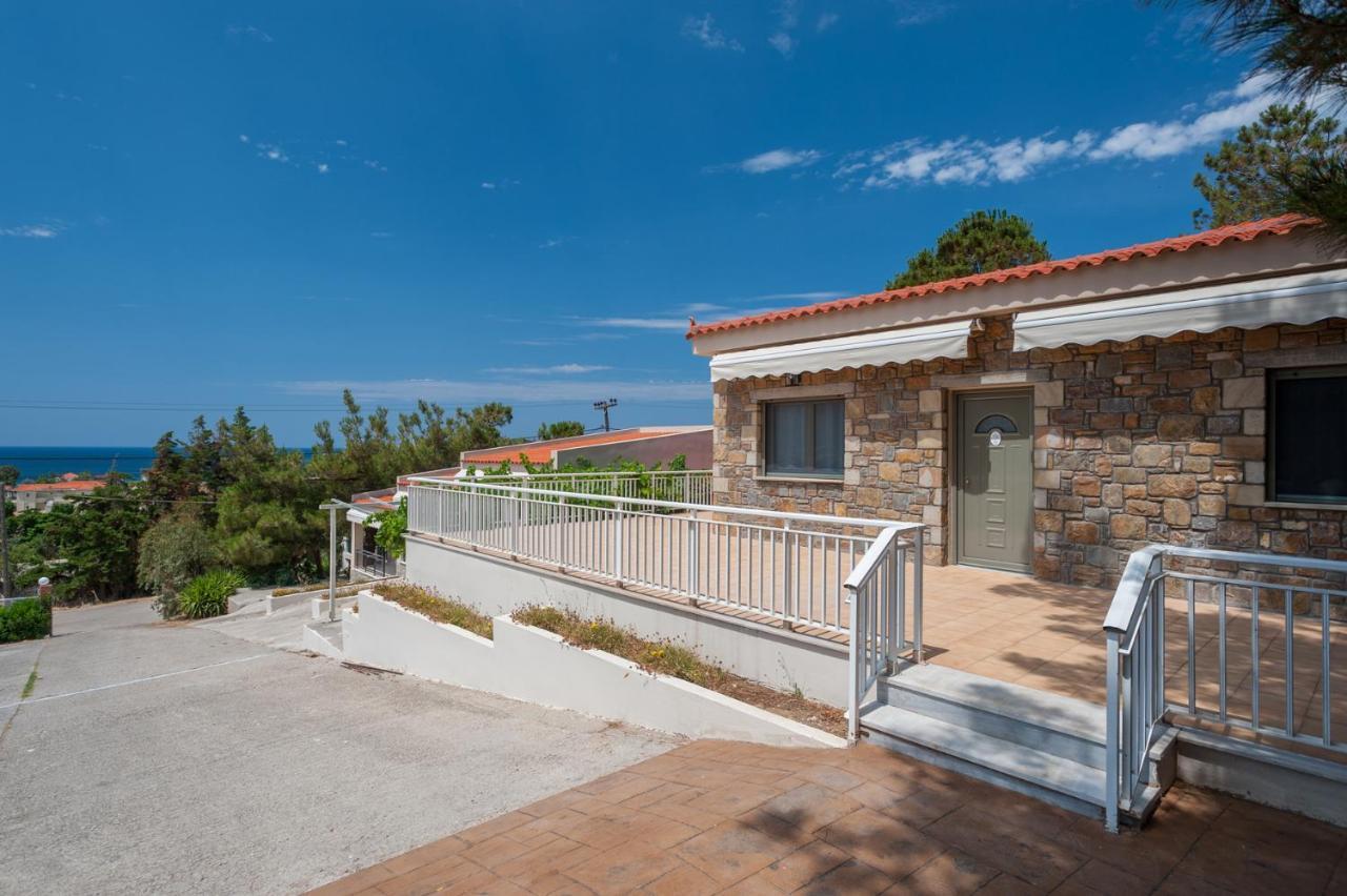 Aparthotel Iliovasilema à Plati  Extérieur photo
